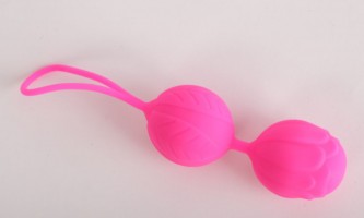 Фигурные розовые шарики "Бутон цветка"
